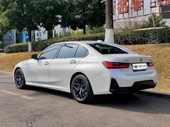 宝马3系 2025款 330Li M运动曜夜套装