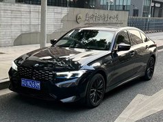 宝马3系 2023款 330Li M运动曜夜套装