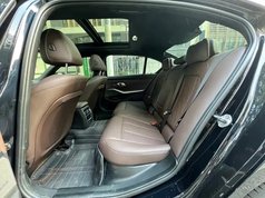 宝马3系 2023款 330Li M运动曜夜套装