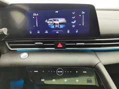 伊兰特 2022款 1.5L CVT LUX尊贵版