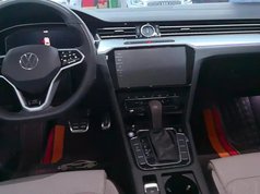 迈腾 2023款 200万辆纪念版 330TSI DSG豪华型