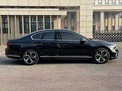 迈腾 2023款 200万辆纪念版 330TSI DSG豪华型