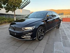 迈腾 2023款 200万辆纪念版 330TSI DSG豪华型