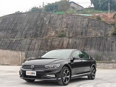 迈腾 2023款 200万辆纪念版 330TSI DSG领先型