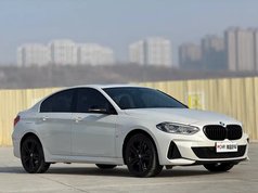 宝马1系 2021款 125i M运动曜夜版