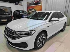 速腾 2025款 改款三 300TSI DSG超越版