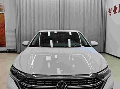 速腾 2025款 改款三 300TSI DSG超越版