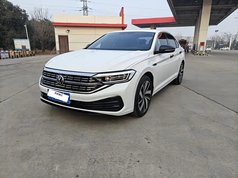 速腾 2025款 改款二 300TSI DSG超越版