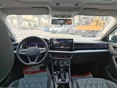 速腾 2025款 改款二 300TSI DSG超越版