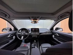 宝马1系 2023款 120i M运动曜熠版