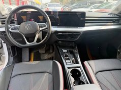 凌渡 2023款 凌渡L 280TSI DSG炫辣版