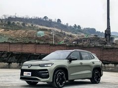 探岳 2025款 探岳L 380TSI 四驱豪华Easy包