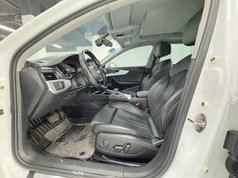 奥迪A4L 2023款 40 TFSI 时尚动感型