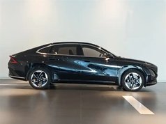 五菱星光 2023款 150 进阶版