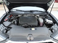 奥迪A6L 2024款 45 TFSI quattro 臻选动感型