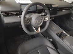 五菱星光 2025款 70km 智能标准型