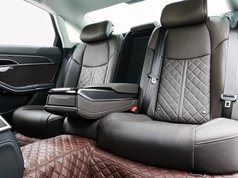 奥迪A8 2025款 A8L 50 TFSI quattro 臻选型