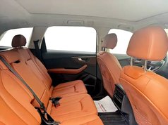 奥迪Q7 2025款 55 TFSI quattro S line黑武士型