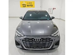 奥迪A3 2022款 A3L Limousine 35 TFSI 时尚运动型