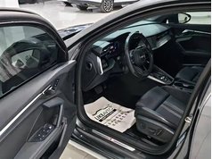 奥迪A3 2022款 A3L Limousine 35 TFSI 时尚运动型