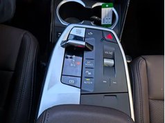 宝马X1 2023款 xDrive25Li X设计套装