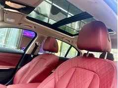 宝马3系 2025款 330Li M运动曜夜套装