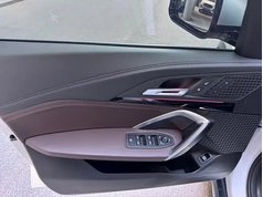 宝马X1 2023款 sDrive20Li X设计套装