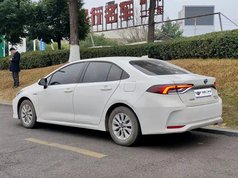 卡罗拉 2023款 1.8L 智能电混双擎 先锋版