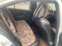 卡罗拉 2021款 双擎 1.8L E-CVT精英版