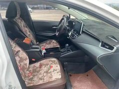 卡罗拉 2021款 双擎 1.8L E-CVT精英版