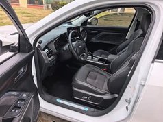 哈弗H6 2021款 国潮版 1.5GDIT 自动冠军版