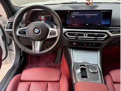 宝马3系 2023款 325i M运动曜夜套装