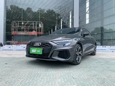 奥迪A3 2023款 A3L Limousine 35 TFSI 时尚运动型