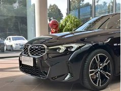宝马3系 2023款 325i M运动套装