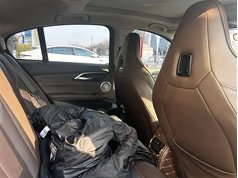 宝马1系 2022款 125i M运动曜夜版