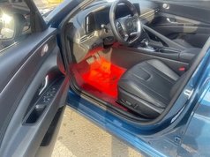 伊兰特 2022款 1.5L CVT LUX尊贵版