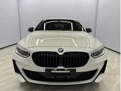 宝马1系 2021款 改款 120i M运动曜夜版