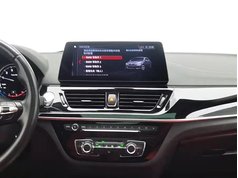 宝马1系 2023款 125i M运动曜夜版