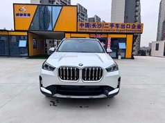 宝马X1 2023款 sDrive20Li X设计套装