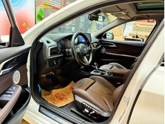 宝马1系 2021款 125i M运动曜夜版