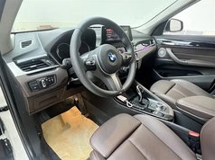 宝马X1 2022款 sDrive20Li 尊享型