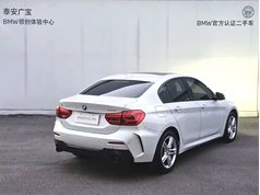 宝马1系 2022款 120i M运动曜夜版