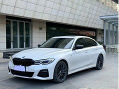 宝马3系 2021款 改款 325i M运动曜夜套装