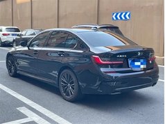 宝马3系 2022款 325Li M运动曜夜套装