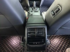 迈腾 2023款 200万辆纪念版 330TSI DSG豪华型