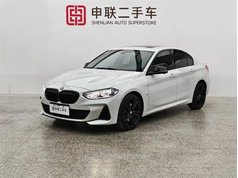 宝马1系 2023款 125i M运动曜夜版