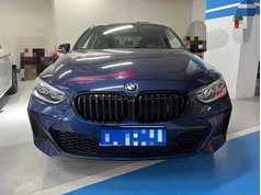 宝马1系 2022款 125i M运动曜夜版
