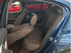 宝马1系 2021款 120i M运动曜夜版