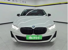 宝马1系 2021款 改款 125i M运动曜夜版