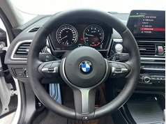 宝马1系 2022款 125i M运动曜夜版